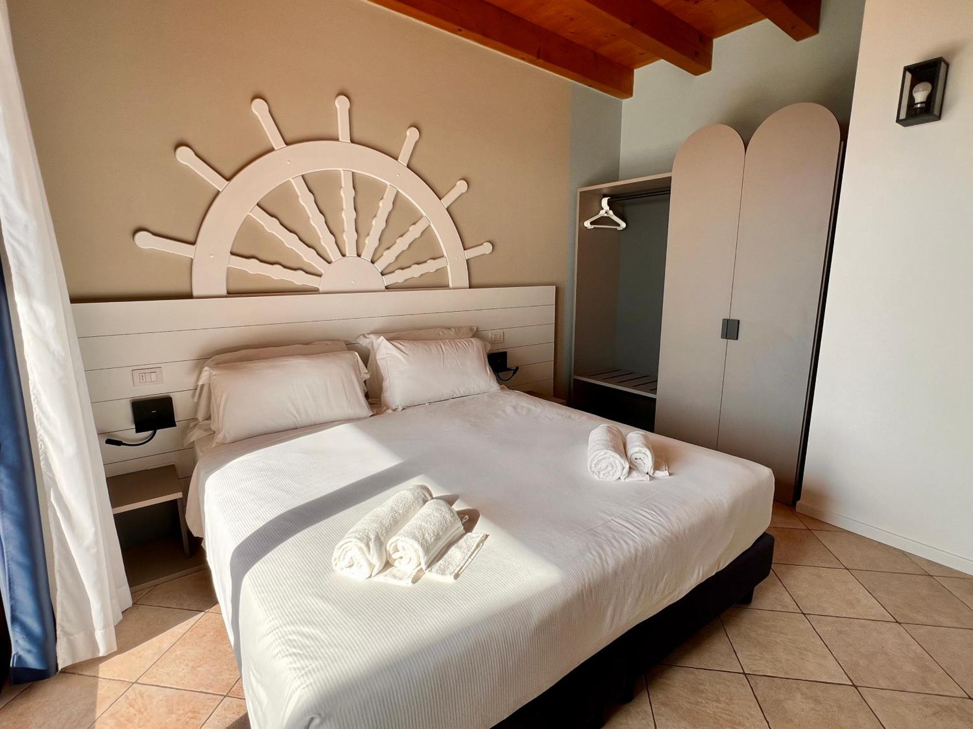 Relais Rosa Dei Venti -Ciao Vacanze- Moniga del Garda Экстерьер фото